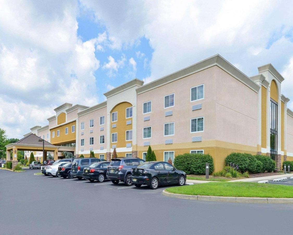 Tinton Falls Inn Ngoại thất bức ảnh